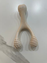 Load image into Gallery viewer, LARGE BONE

